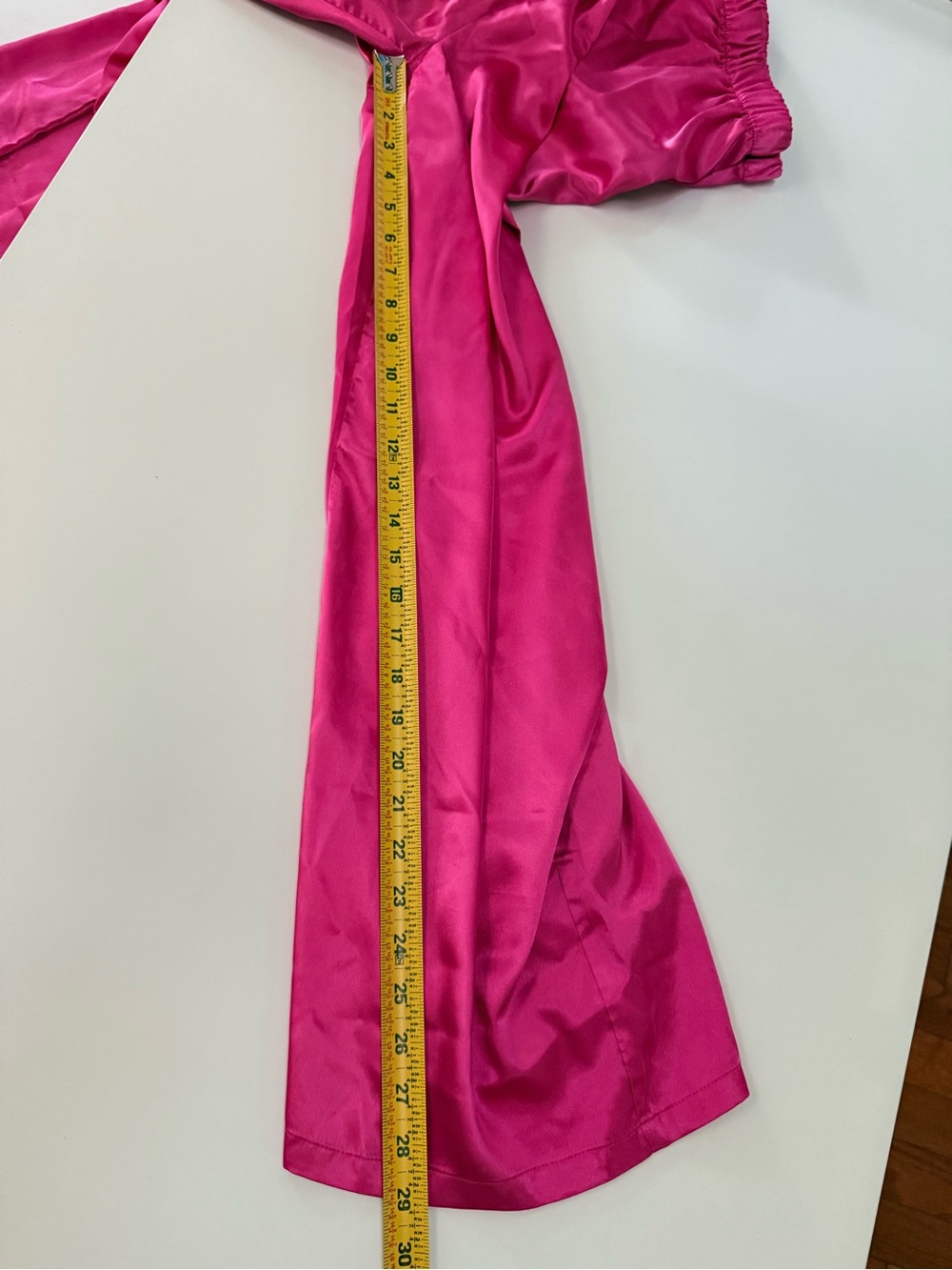 Bright Fuchsia Satin Two-Piece Pajama Set Sz Large - Picture 11 of 11